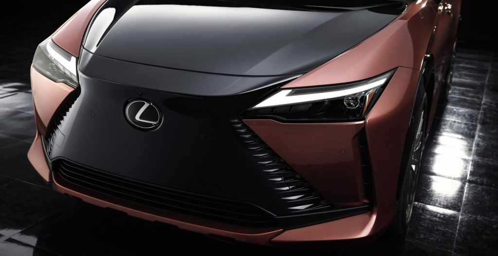 Lexus