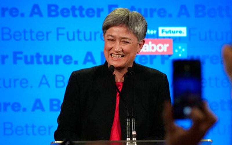 %Title&Amp; Penny Wong