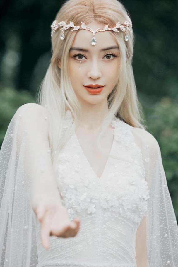 %Title&Amp; Angelababy