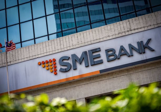 %Title&Amp; Sme